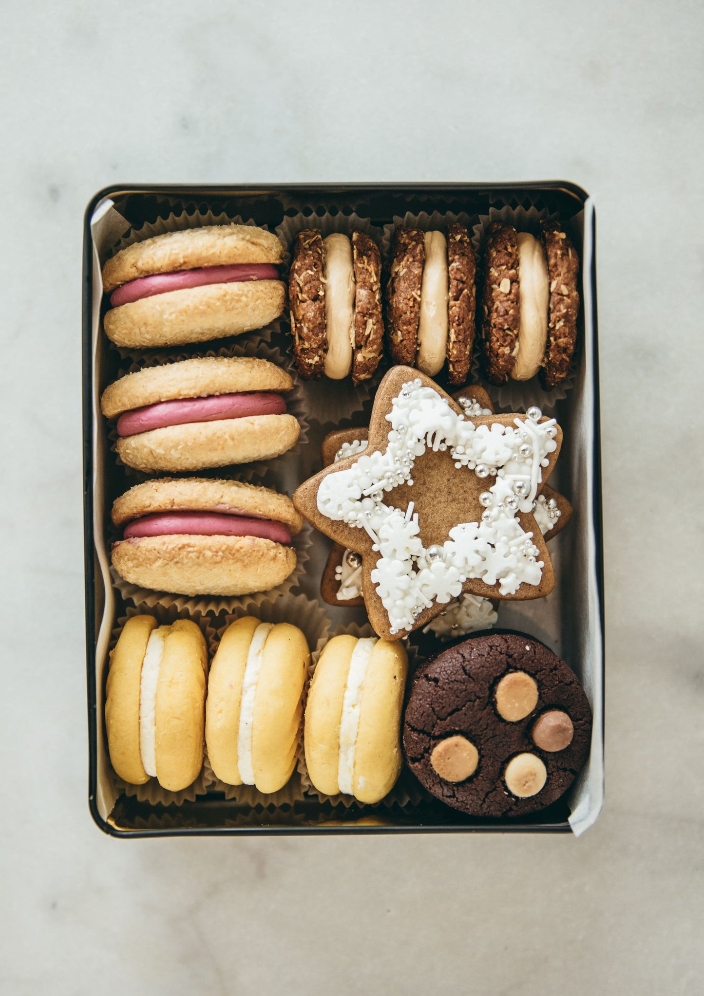 Christmas Cookie Tin