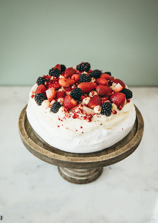 PAVLOVA, mascarpone crème, seasonal fruit