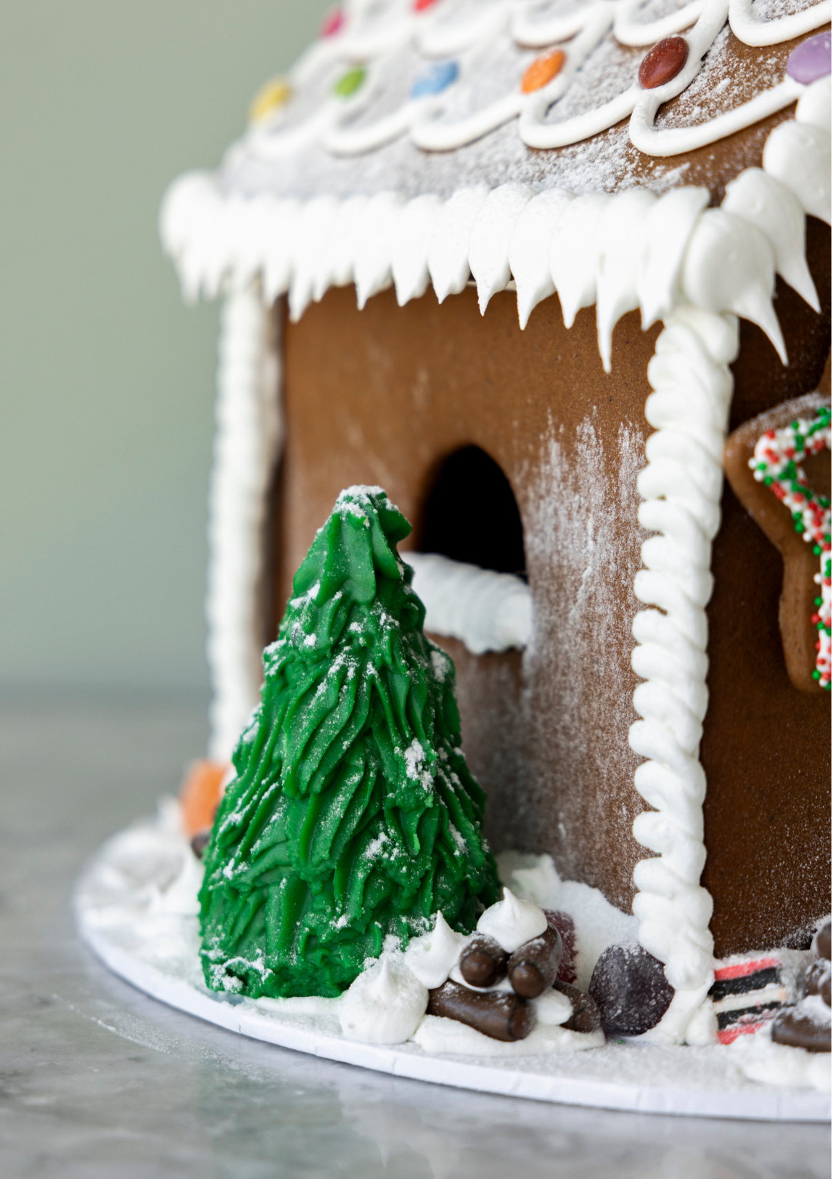 Christmas Gingerbread House - Filled with Lollies