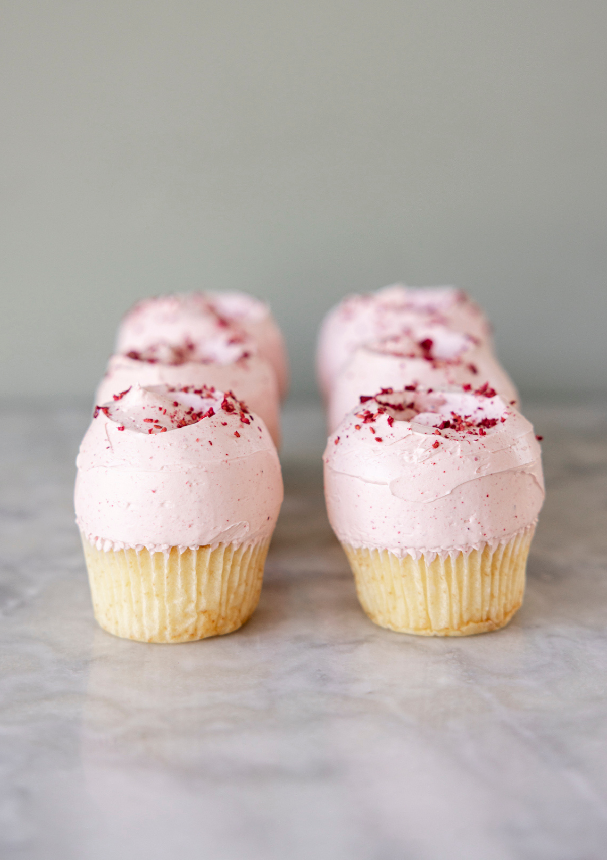 Vanilla & Raspberry Cupcakes