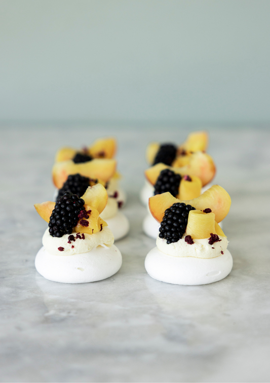 Mini Pavlovas x 12