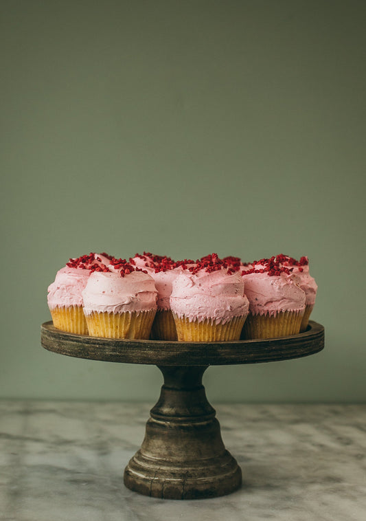 Vanilla & Raspberry Cupcakes